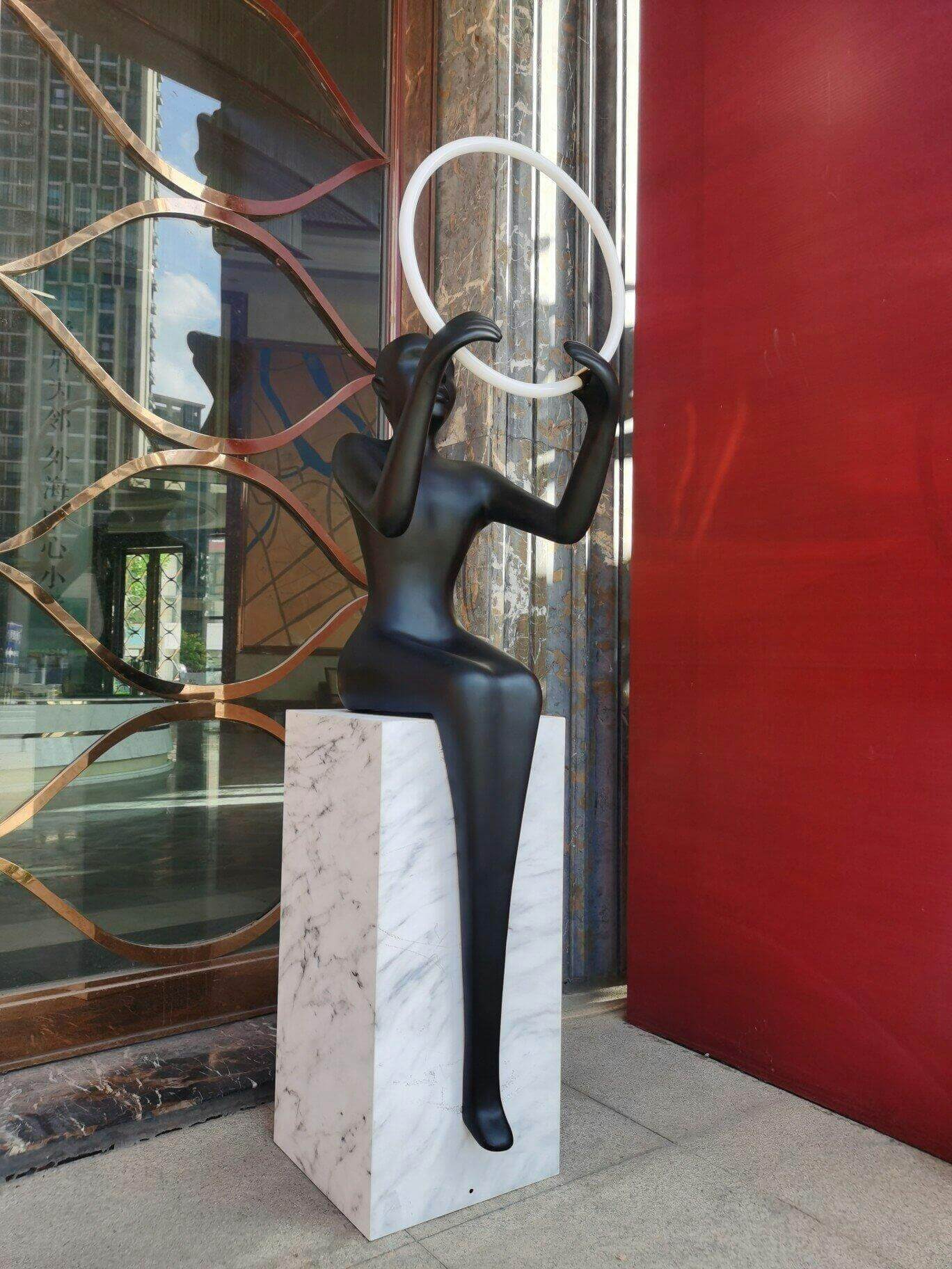 Zaytri Sculptural Floor Lamp