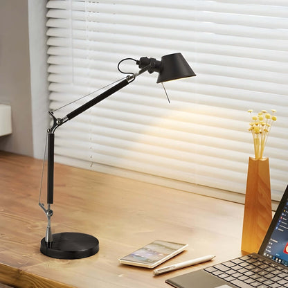 Xirula Table Lamp