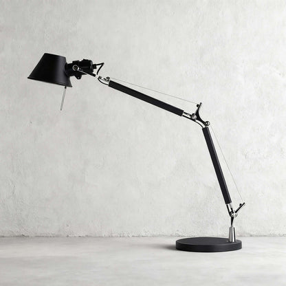 Xirula Table Lamp