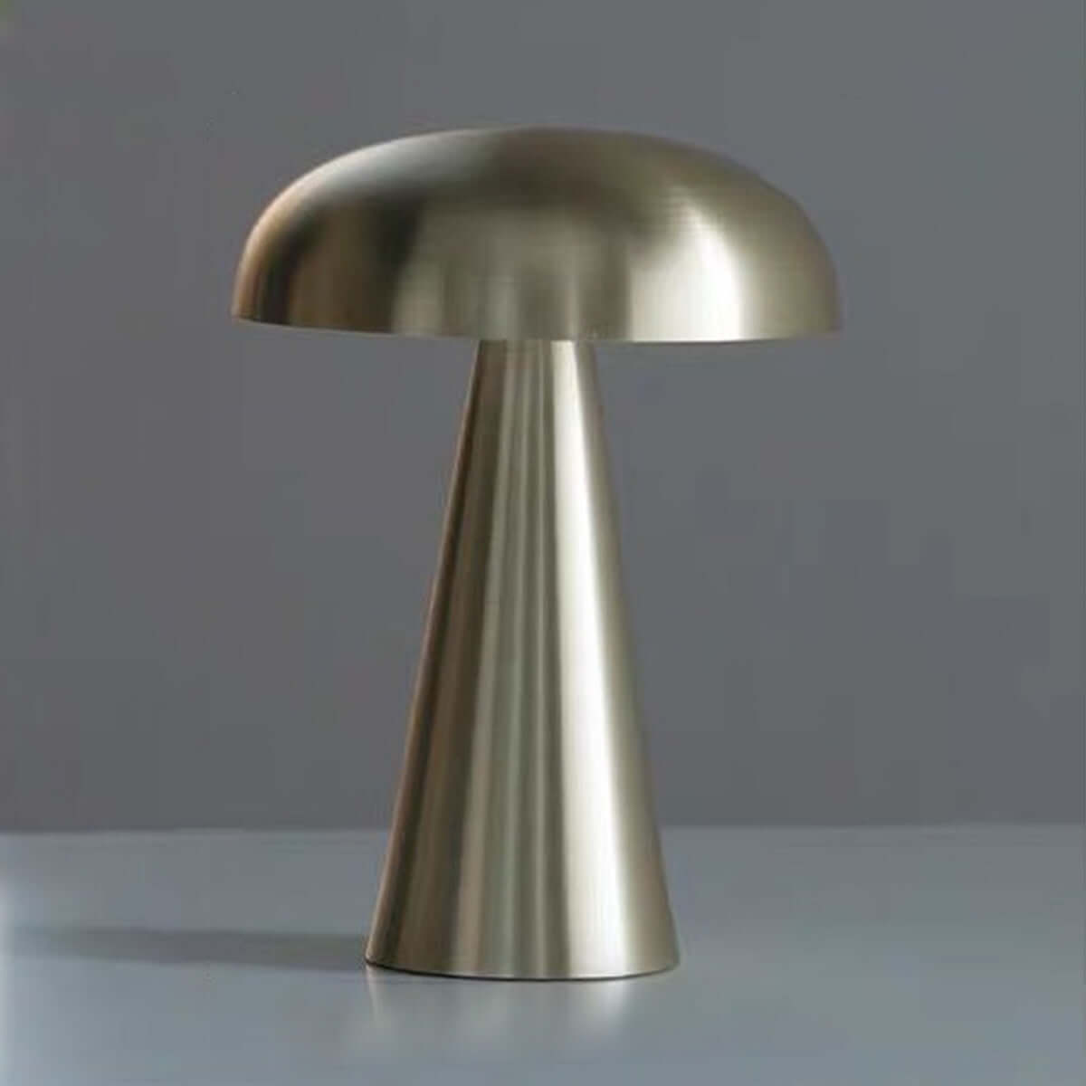 Diluvo Table Light