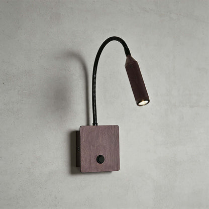 Fivon Wall Light