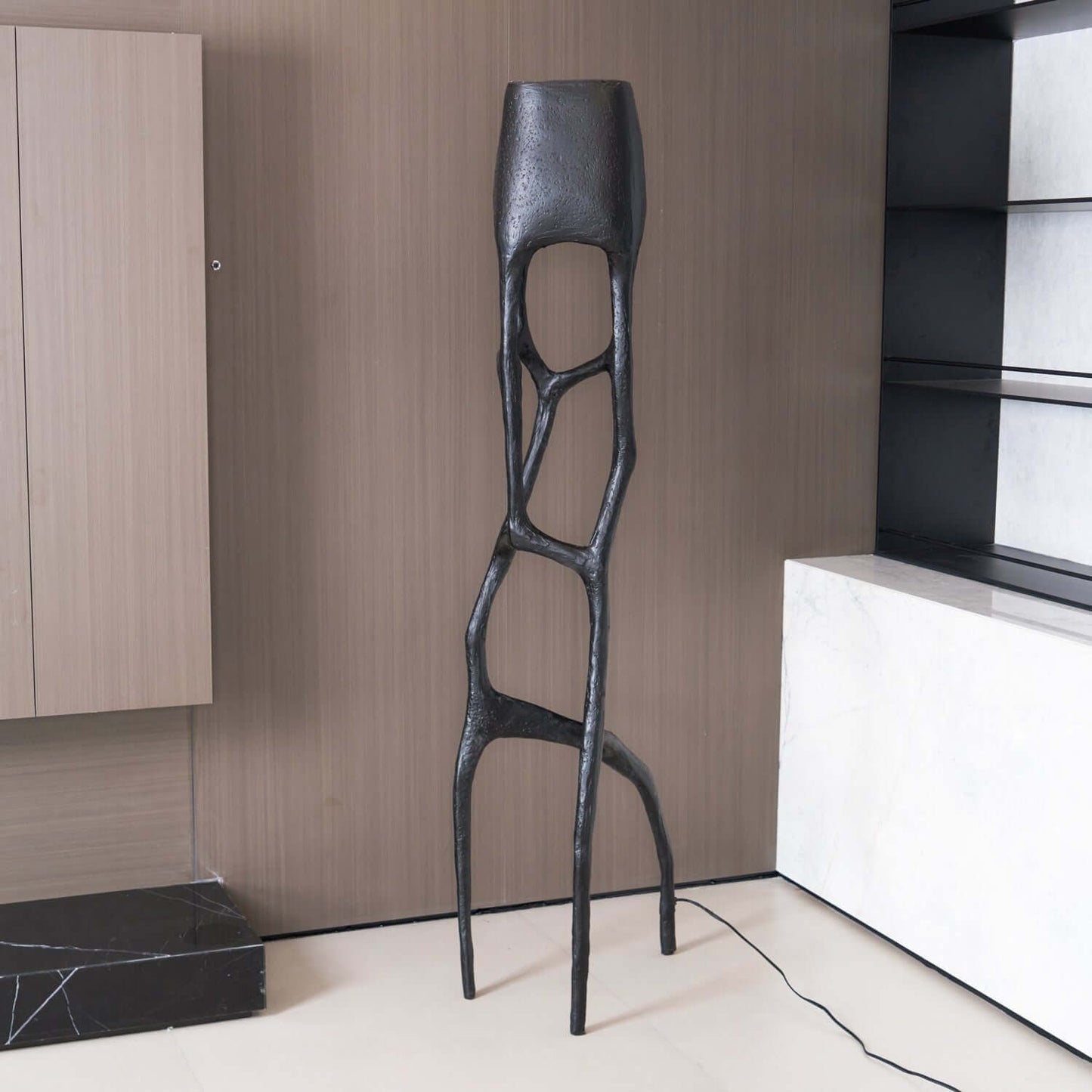 Kairo Sculpture Floor Lamp