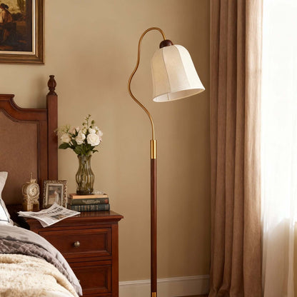 Kavilo Floor Lamp