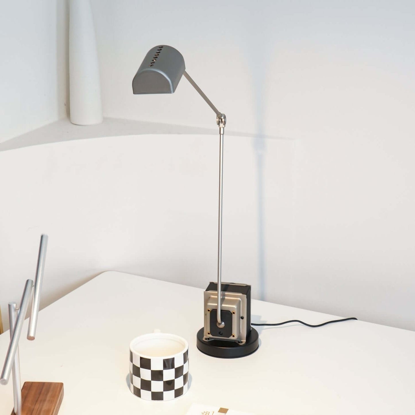 Lomire Table Lamp
