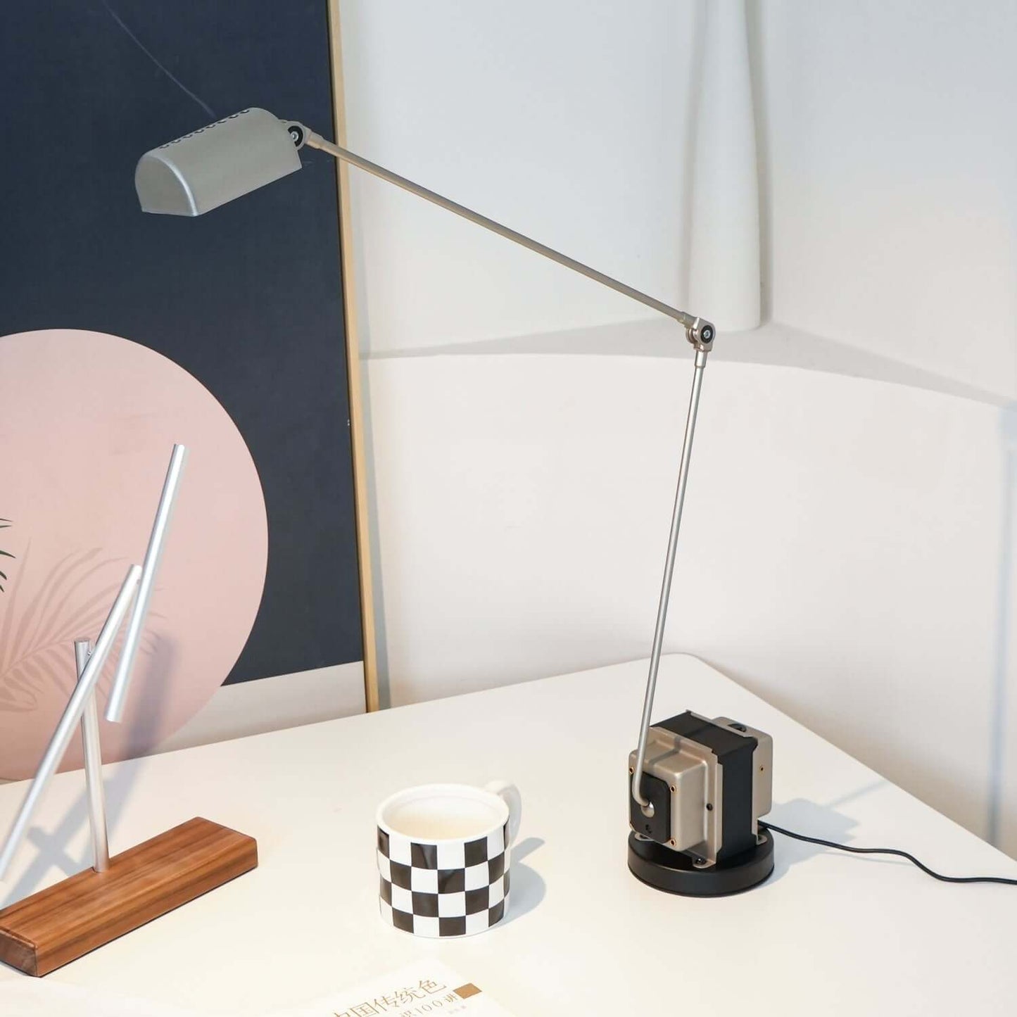 Lomire Table Lamp