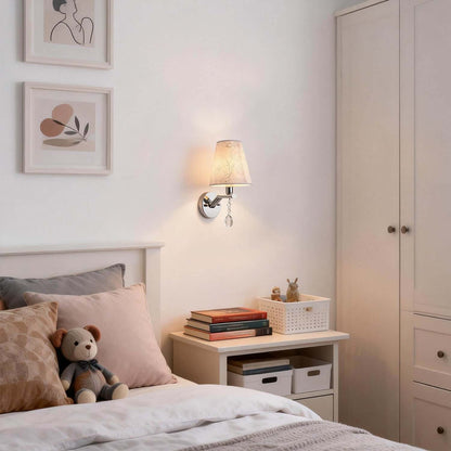 Lynar Wall Light