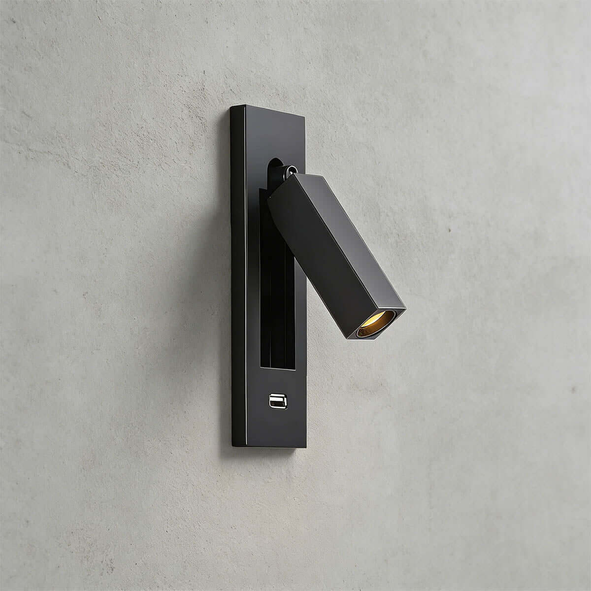 Mavti Wall Lamp Style B