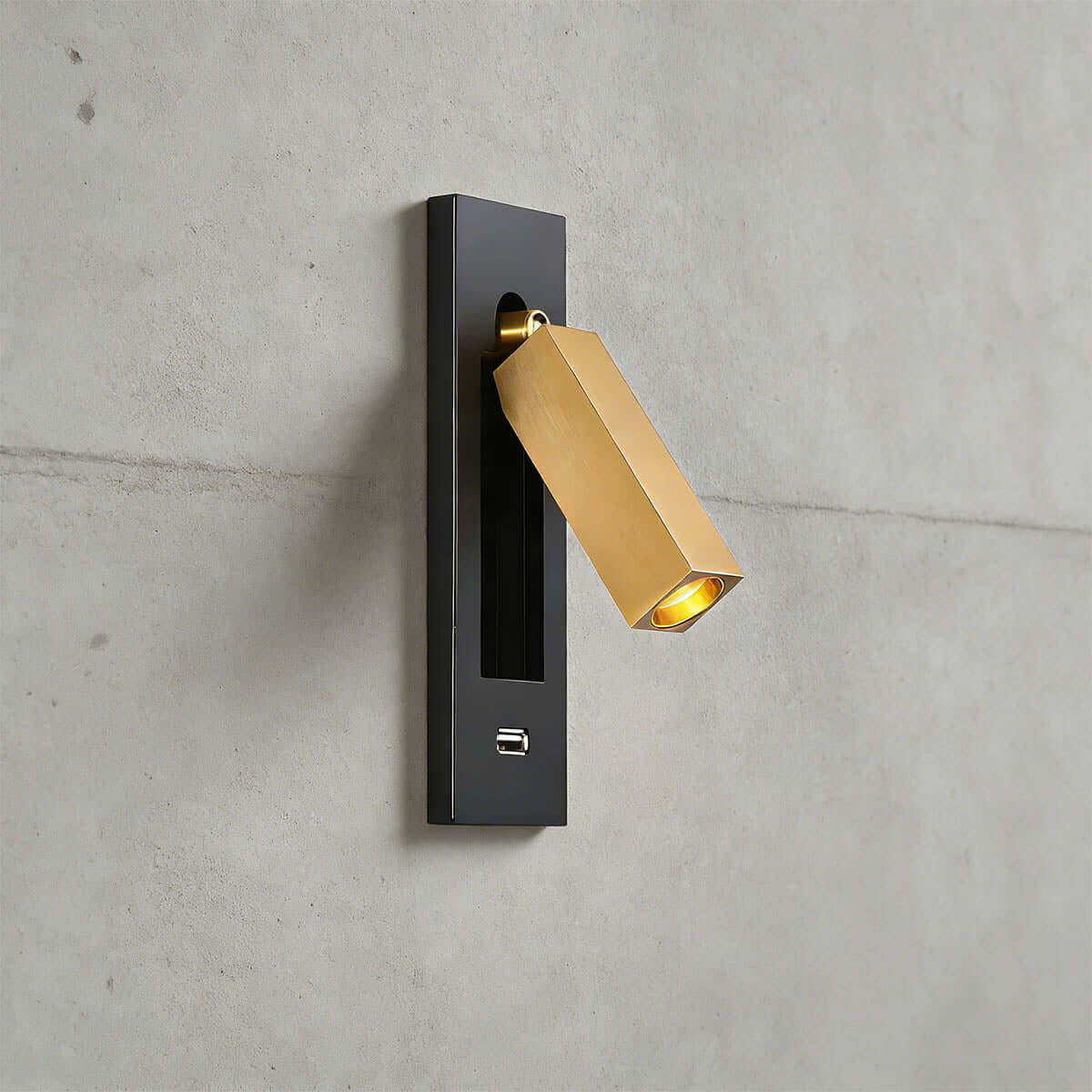 Mavti Wall Lamp Style B