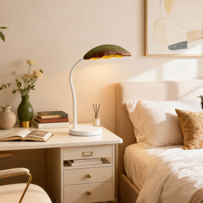 Luvomi Sculpture Table Lamp