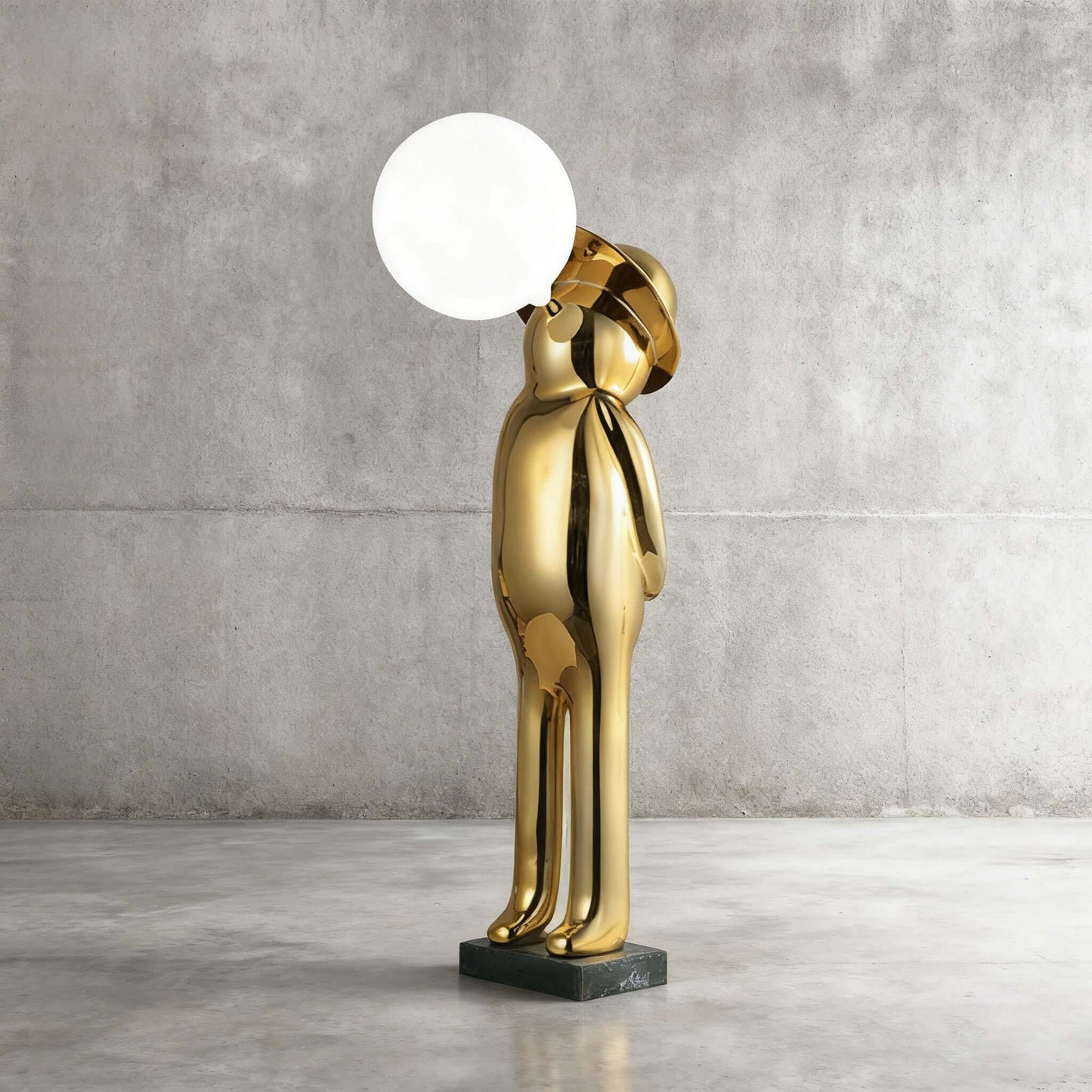Molunu Sculpture Table Lamp