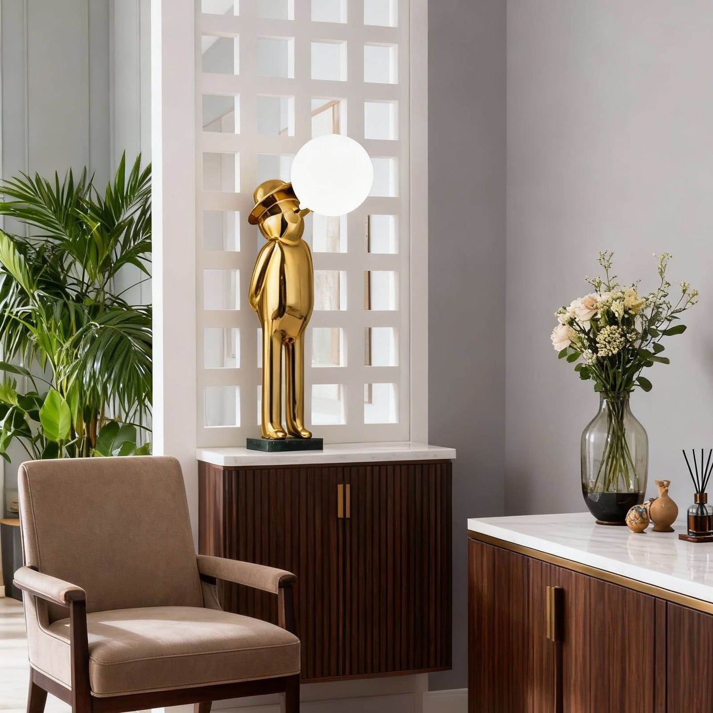 Molunu Sculpture Table Lamp