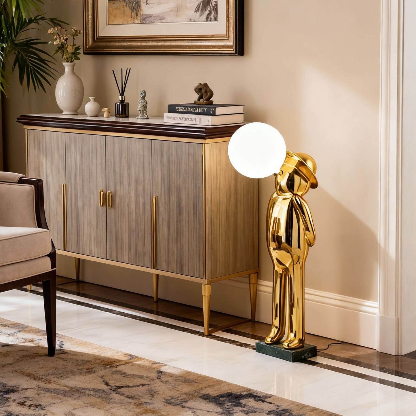 Molunu Sculpture Table Lamp