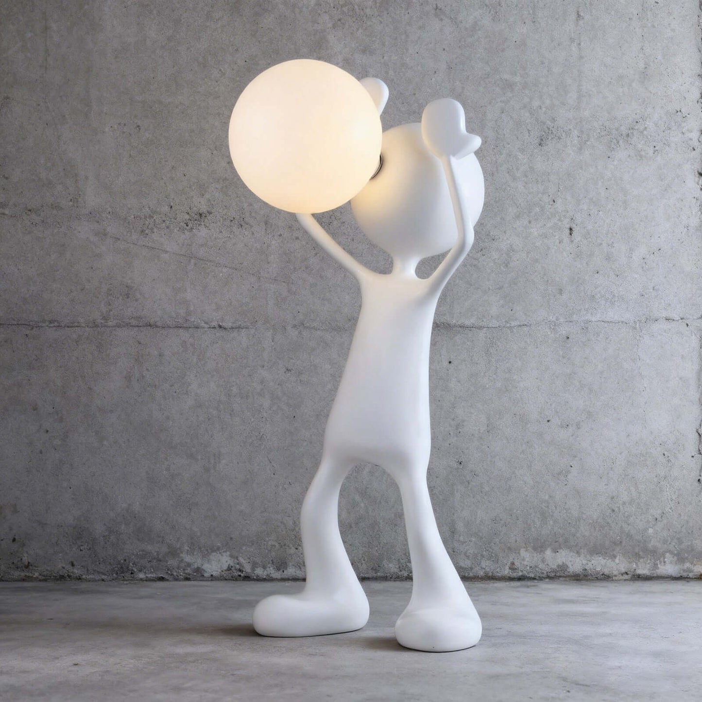 Nuvako Sculpture Table Lamp