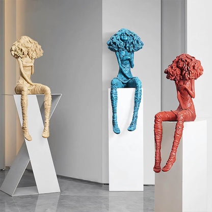 Nuvrion Resin Sculpture
