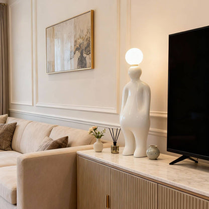 Olunor Sculpture Table Lamp