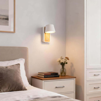 Pavol Wall Light
