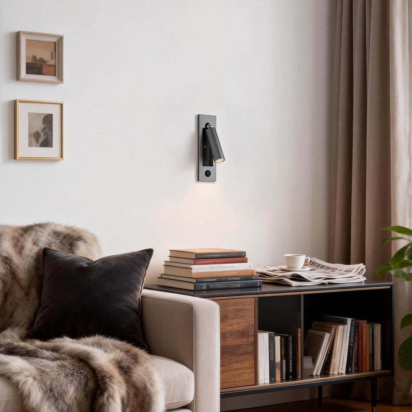Qylon Wall Light