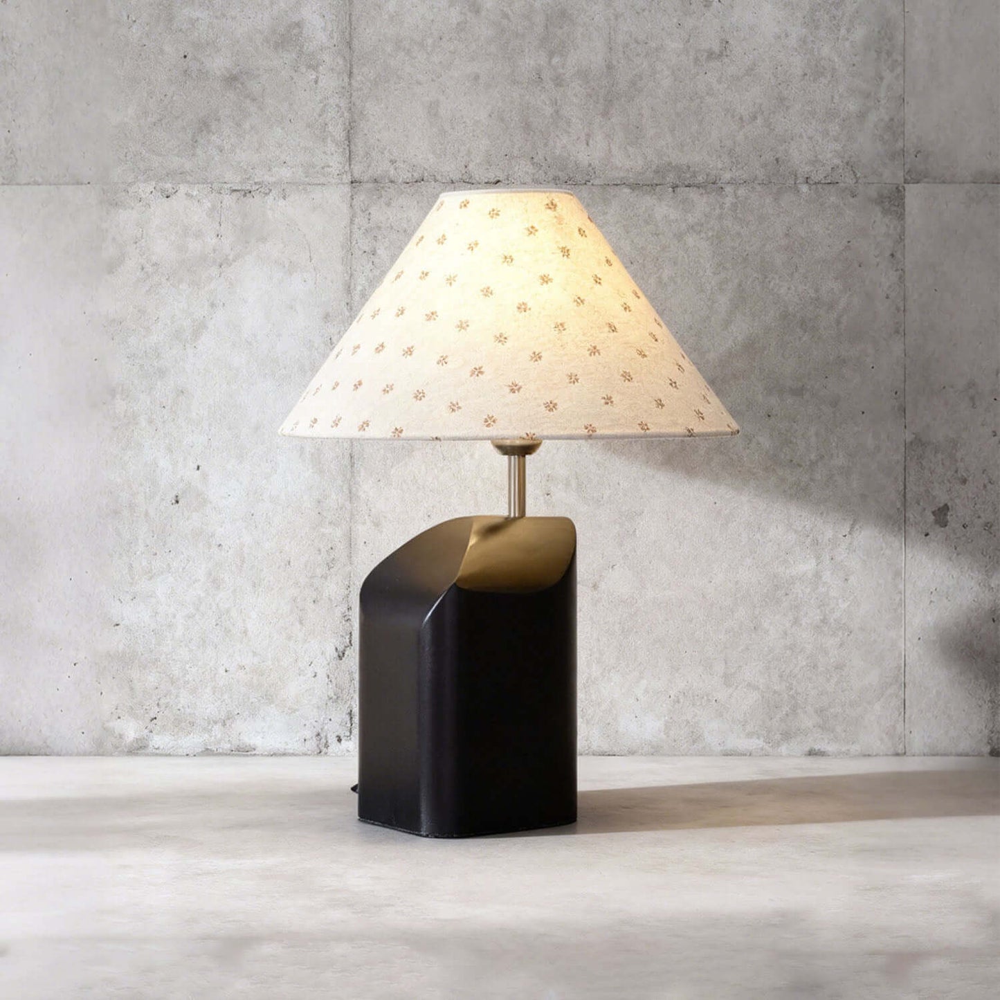 Ravien Table Lamp