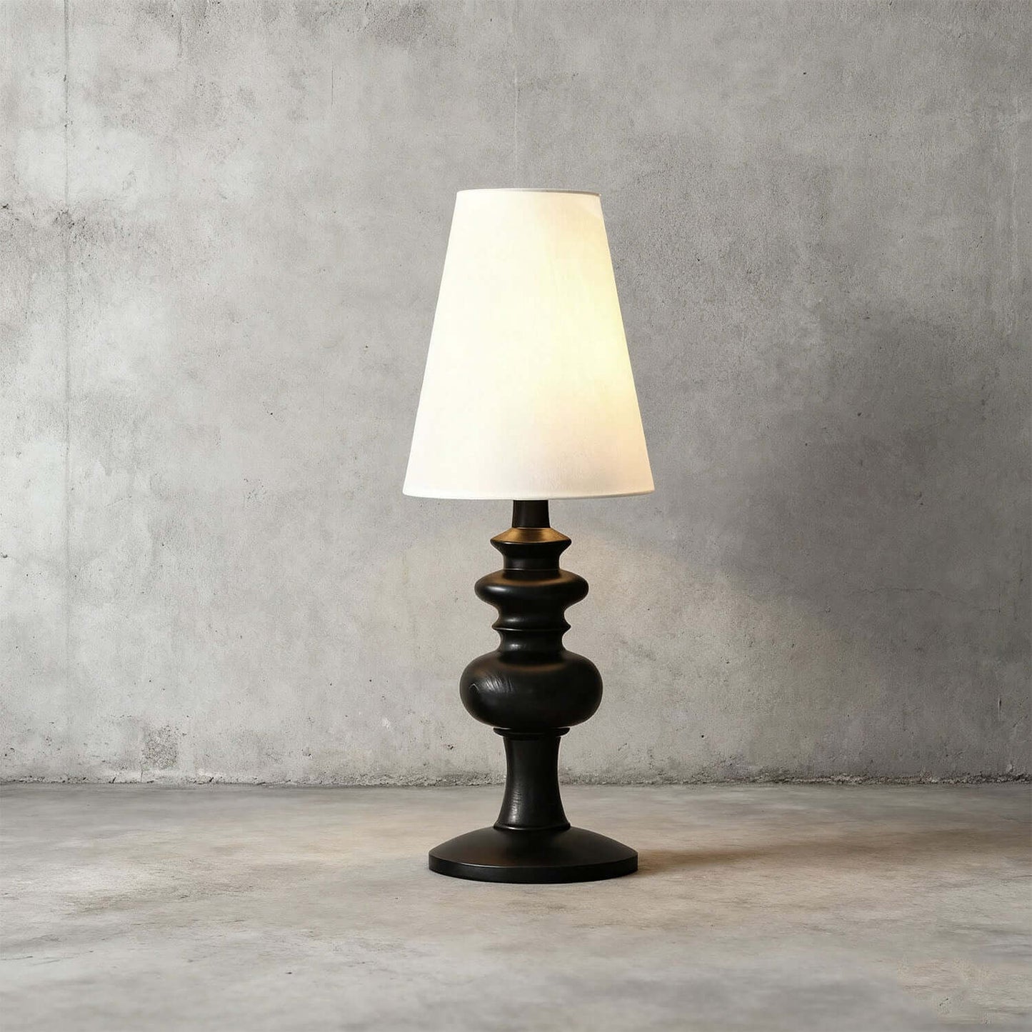 Soveli Table Lamp