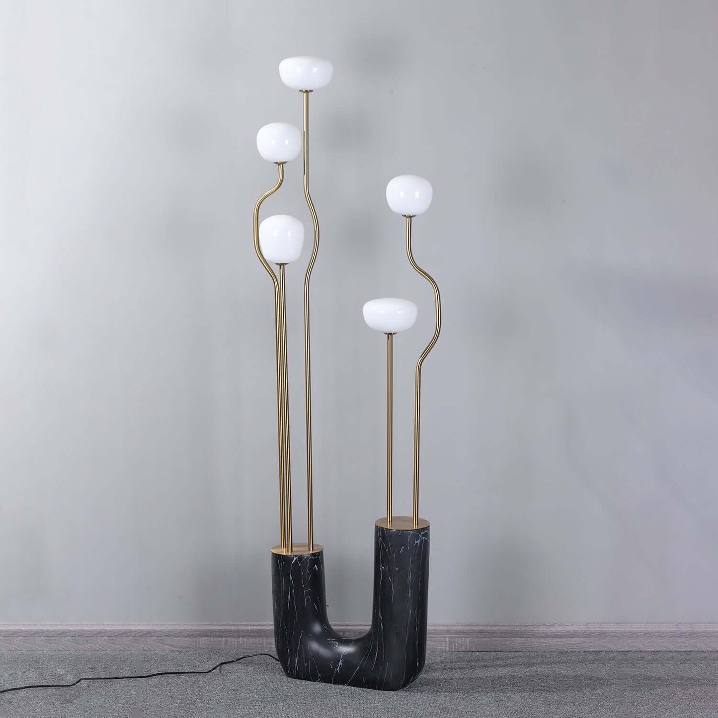 Aenor Floor Lamp