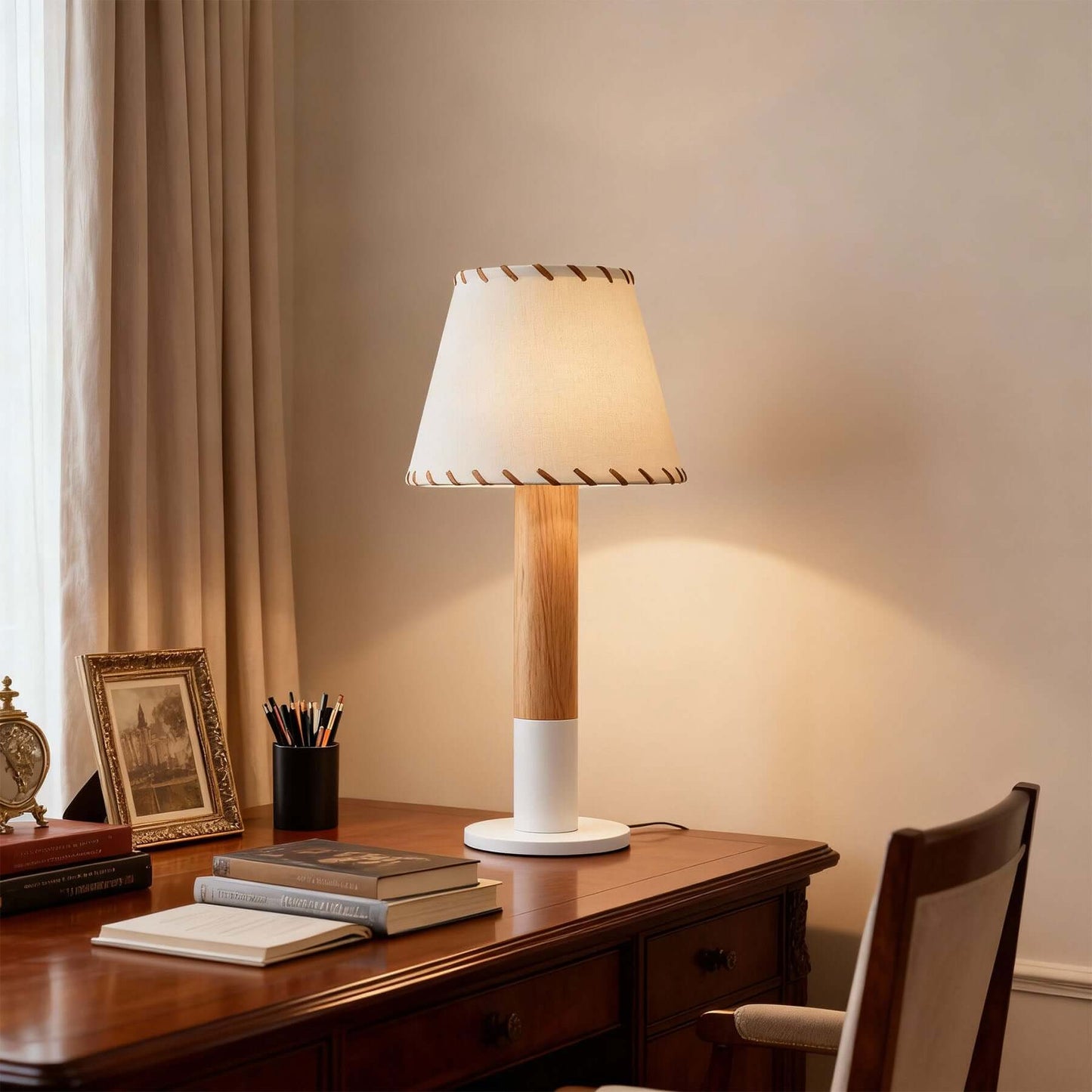 Wenor Table Lamp
